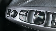 Nissan Juke 1.0 DiG-T 114 N-Connecta 5dr Petrol Hatchback